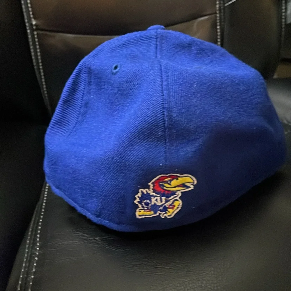 NEW ERA Kansas Jayhawks Fitted Size 7 3/8 - Picture 3 of 13